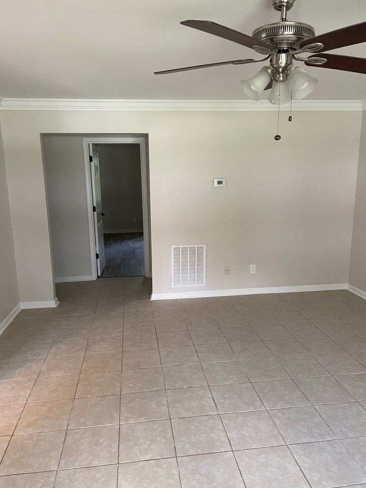 12 Oakcrest Trl Ne - Photo 4 of 11