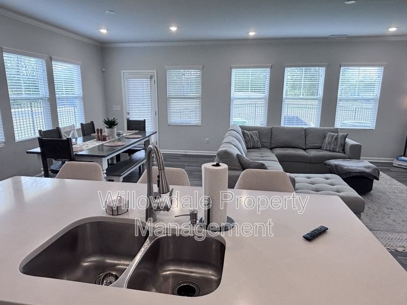 4112 Sierra Pelona Dr - Photo 6 of 27