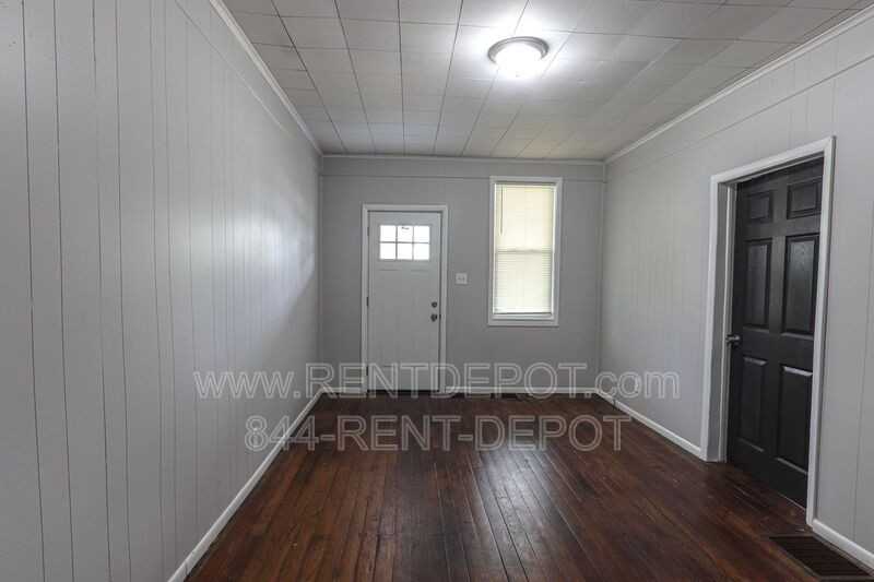 1727 S Linwood Ave - Photo 3 of 8