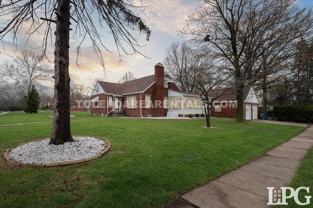 391 Perry Dr - Photo 1 of 1