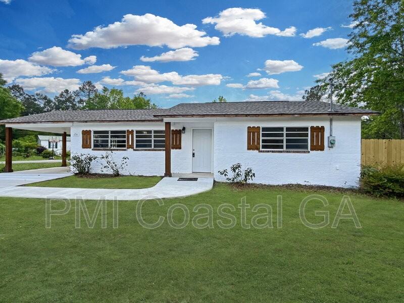 131 Garrison St - Photo 3 of 22