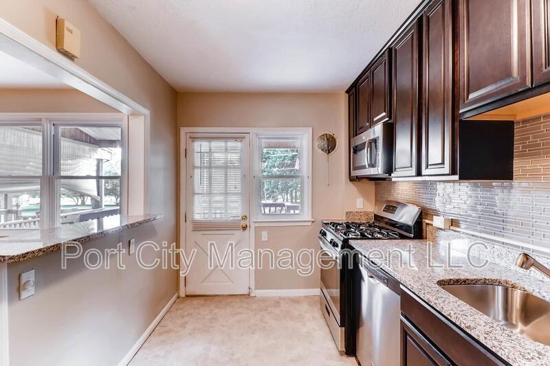 8617 Oak Rd - Photo 7 of 27