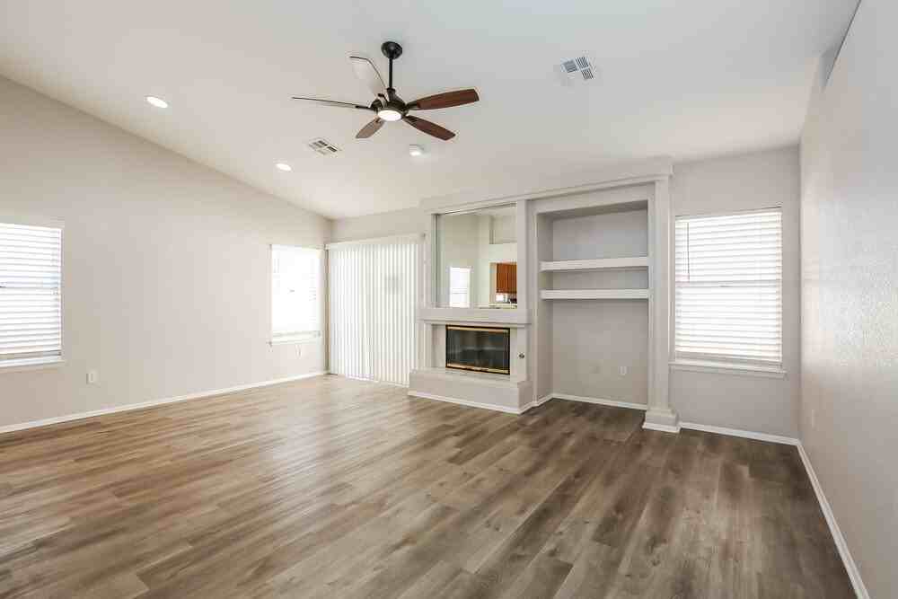 5028 Monte Del Sol Lane - Photo 3 of 16