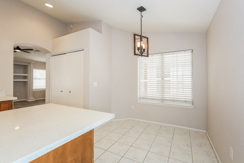 5028 Monte Del Sol Lane - Photo 6 of 16