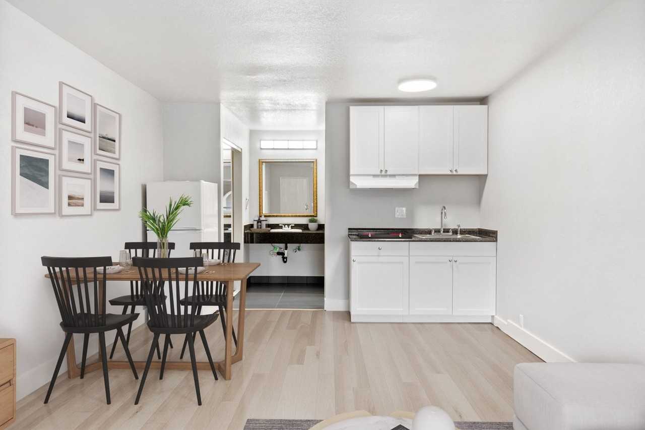 Vista De Luna - Photo 3 of 13