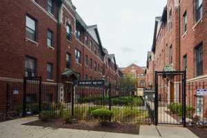 featured image of 3304 W Schubert Ave #2K