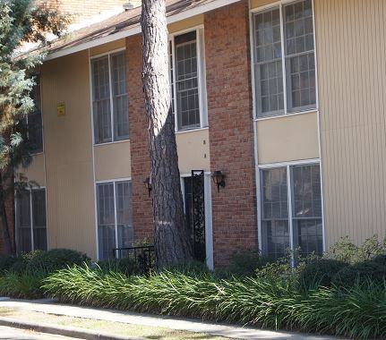 Village Square Apartments - Photo 2 of 43