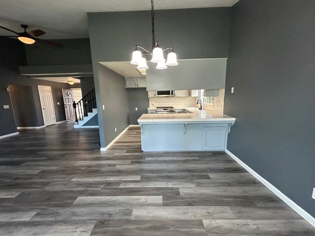 3086 Beverly Ct - Photo 6 of 25