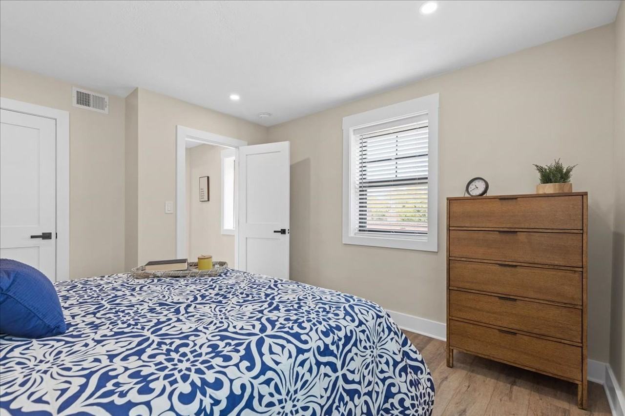 110 - 214 McCully Street - Photo 7 of 31