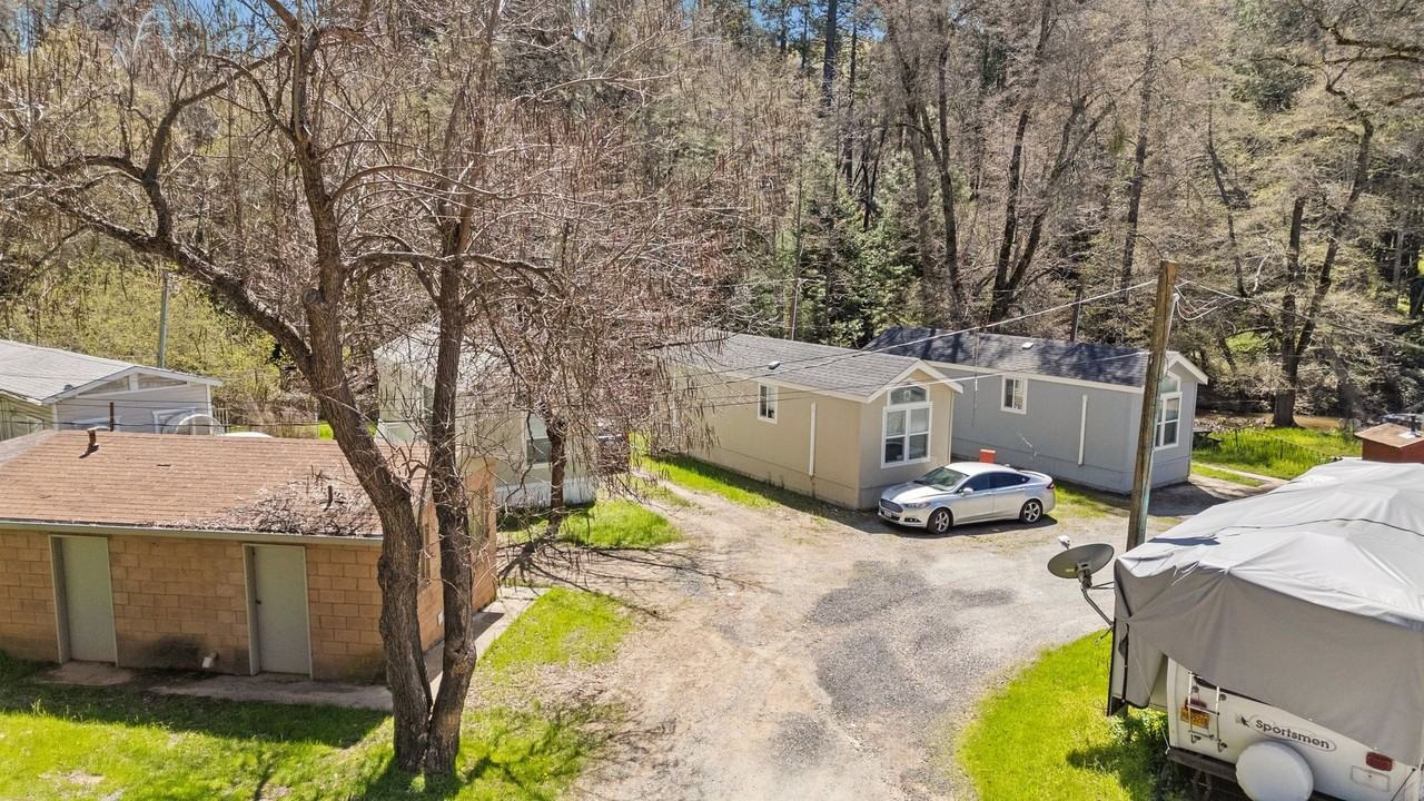 Hemmingway's Retreat - Photo 4 of 4