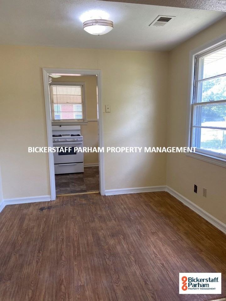 3053 Blan St - Photo 6 of 15