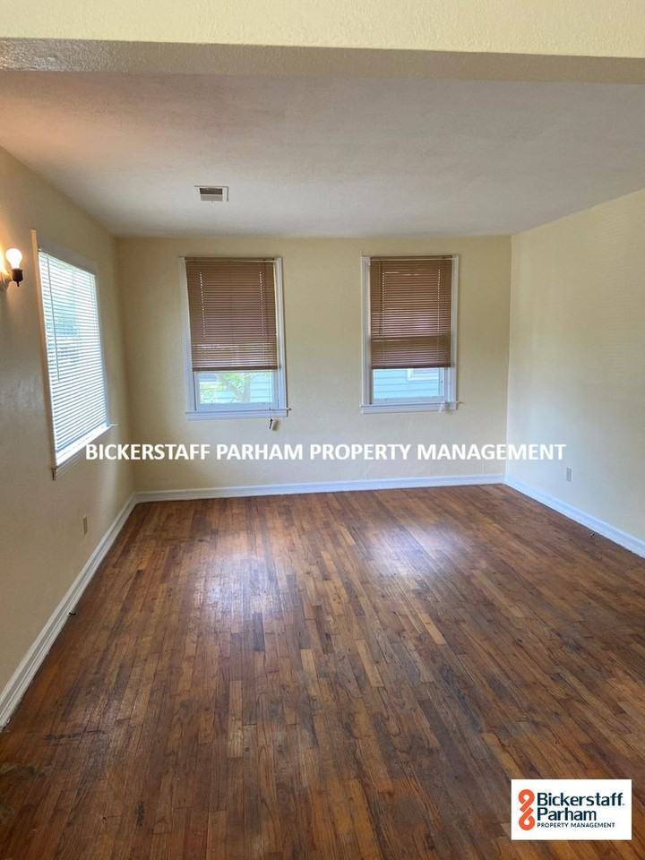 3053 Blan St - Photo 7 of 15