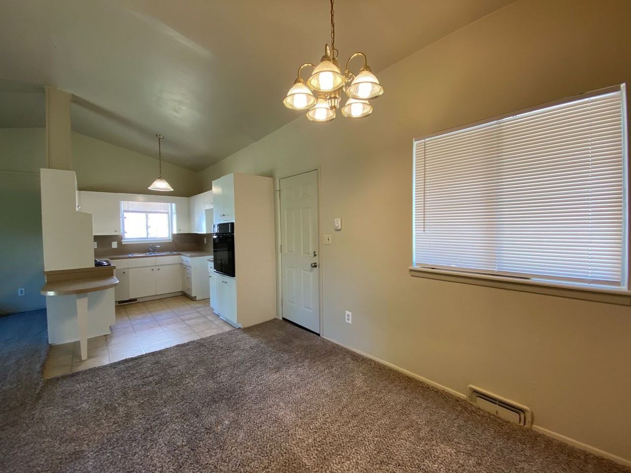 3194 S 89th East Ave - Photo 6 of 13