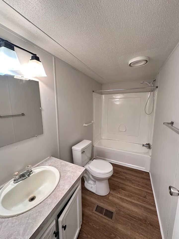 118 Matthias Briggs Dr - Photo 7 of 13