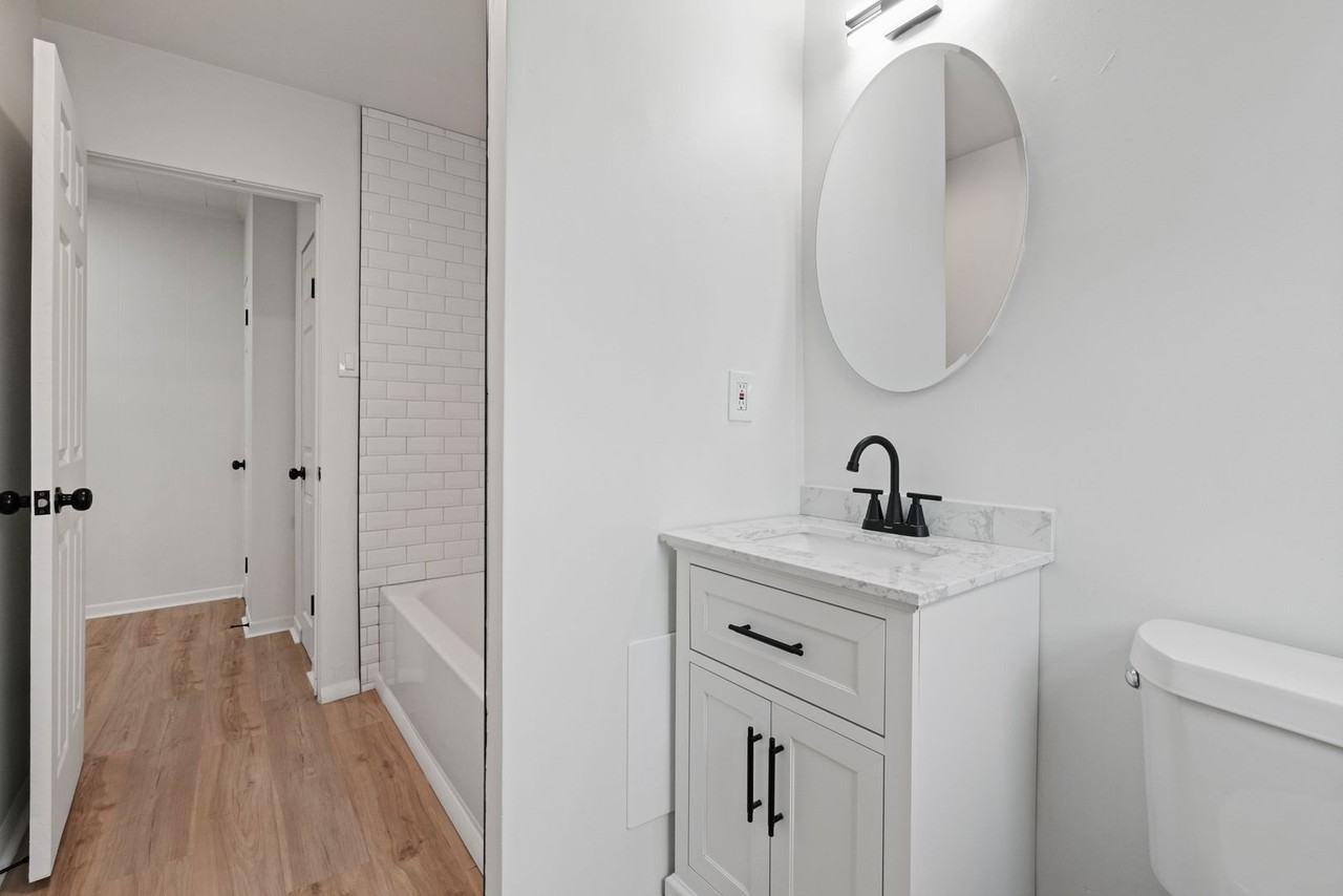 4540 Penn Ave - Photo 7 of 27