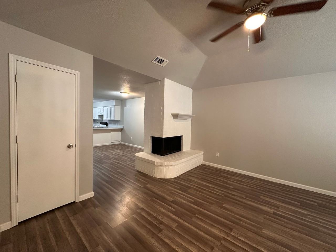 6317 Shasta Trl - Photo 3 of 17