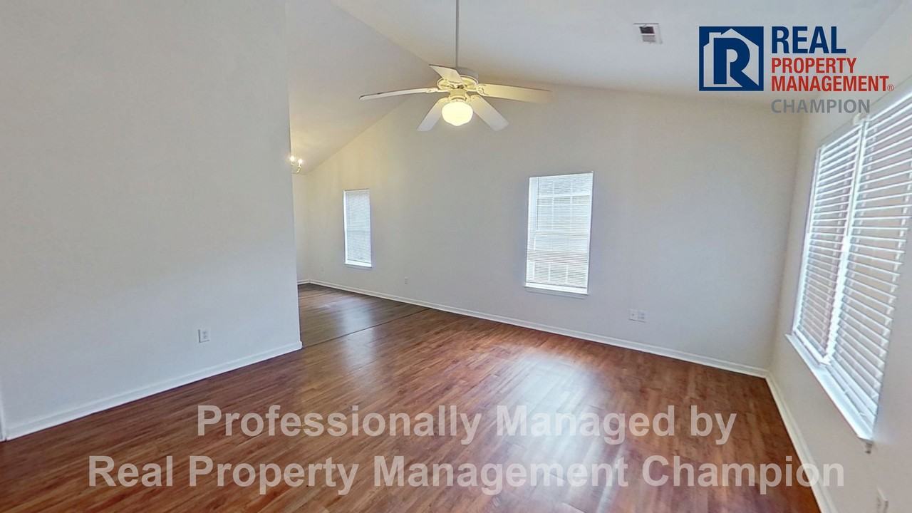 4252 Sunglow Dr - Photo 3 of 22