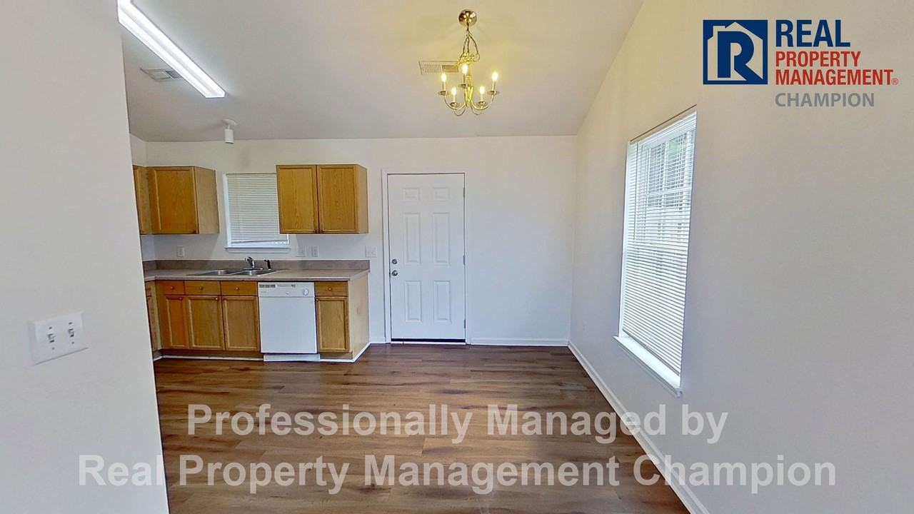 4252 Sunglow Dr - Photo 5 of 22
