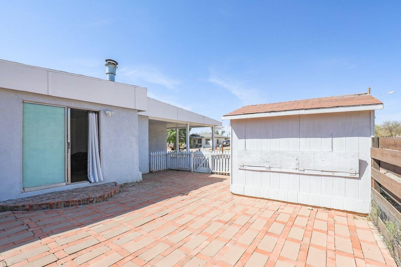 1314 17th St - Photo 5 of 29