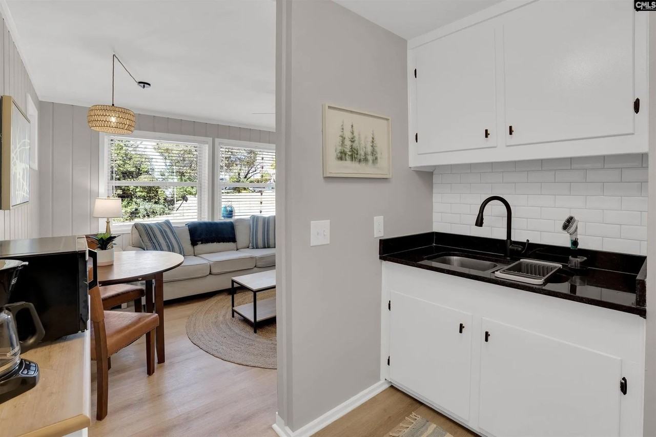 2746 Montgomery Ave #1 - Photo 5 of 10