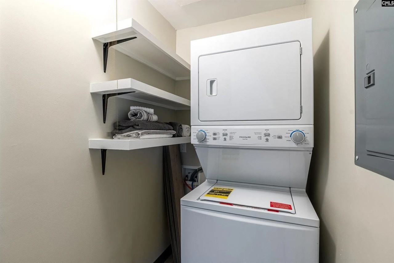 2746 Montgomery Ave #1 - Photo 7 of 10