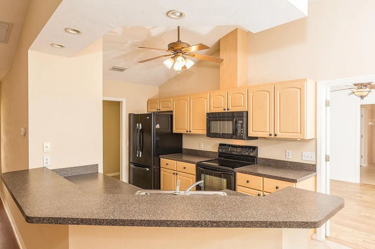 14678 Nw 150th Pl - Photo 2 of 20