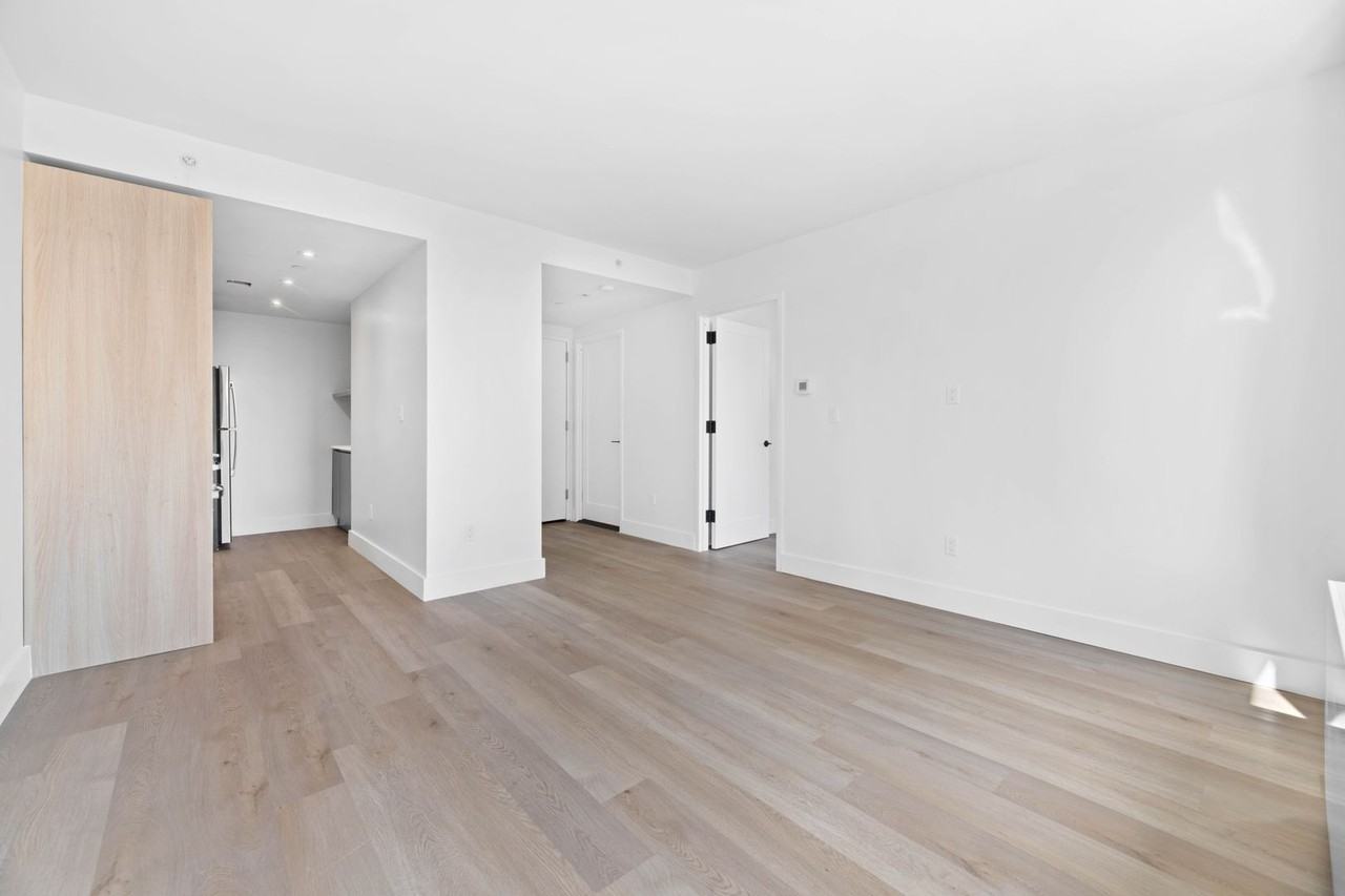 16fifty - Photo 2 of 28