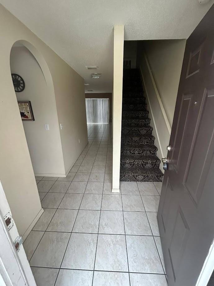 271 Hart Lane - Photo 6 of 11