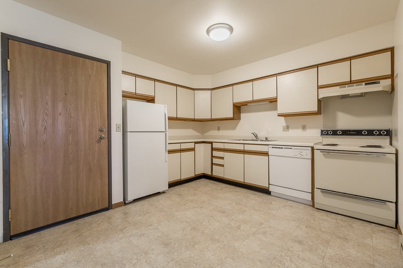 Williamstown Bay East - Photo 2 of 50