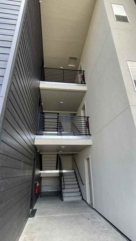 532 North 44th Street - Photo 6 of 20