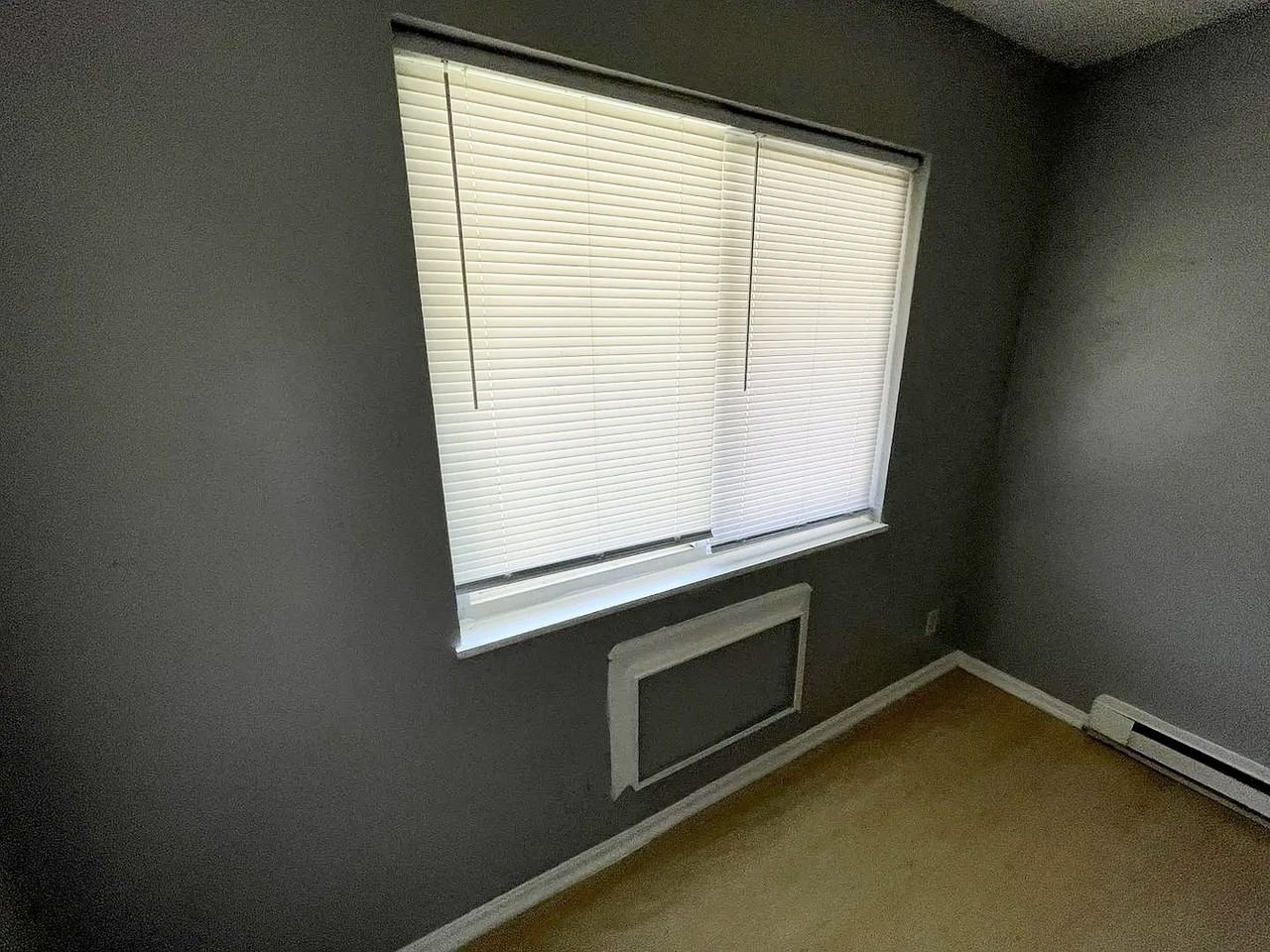 2955 West McMicken Avenue - Photo 3 of 6