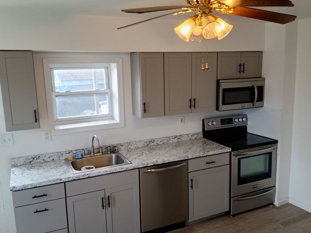 346 S Springfield Rd - Photo 3 of 20