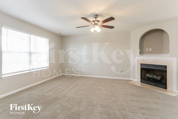 2632 Blue Moss Dr - Photo 3 of 15