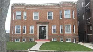 featured image of 1635 Oak St #1B