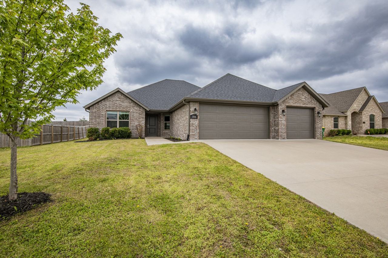 3551 Butterfly Ave #NA - Photo 2 of 32