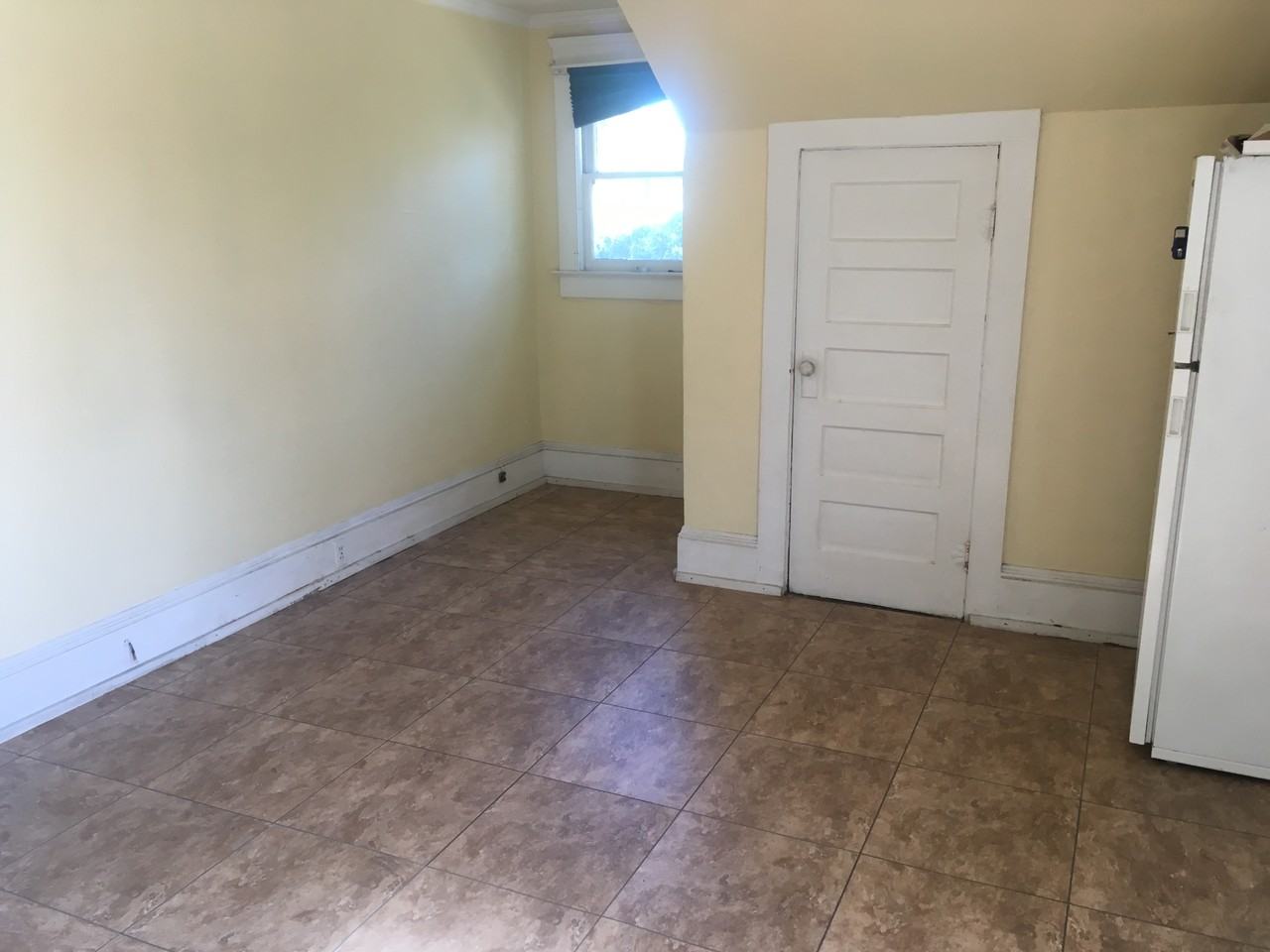 114 N Helme Pl #2 - Photo 7 of 14