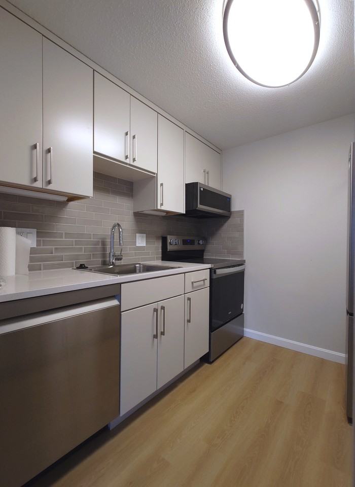 64 Main St #32B - Photo 6 of 27