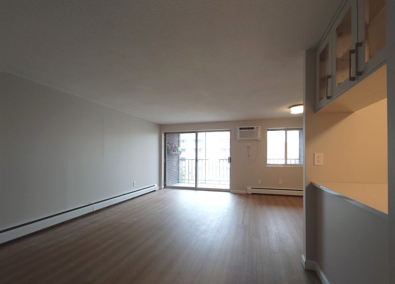 64 Main St #32B - Photo 3 of 27