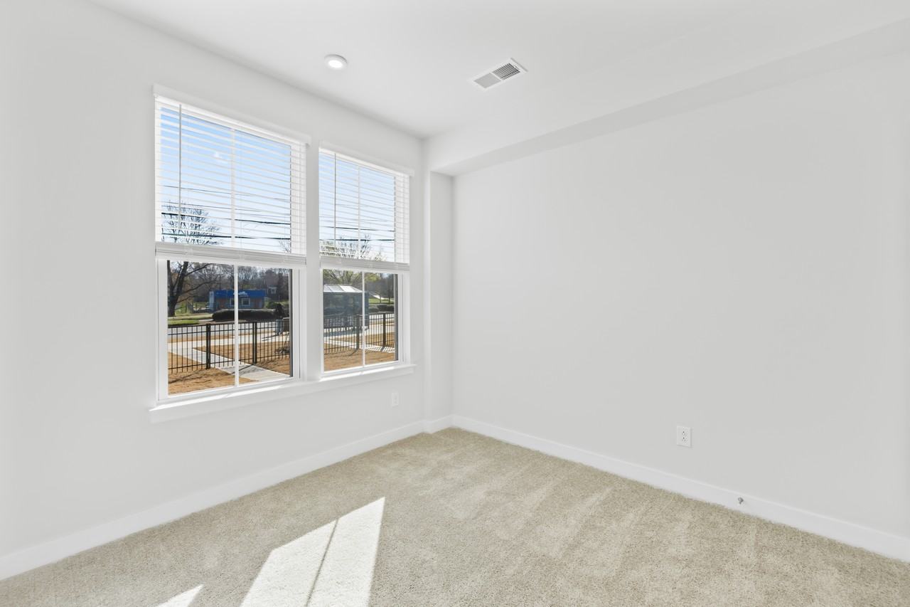 2833 Statesville Ave #NA - Photo 3 of 24