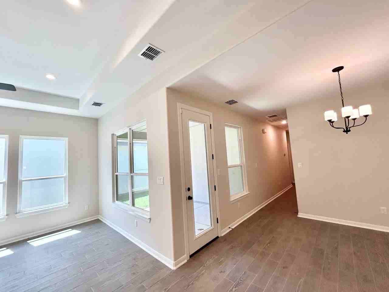 10229 N 15th St #NA - Photo 5 of 14