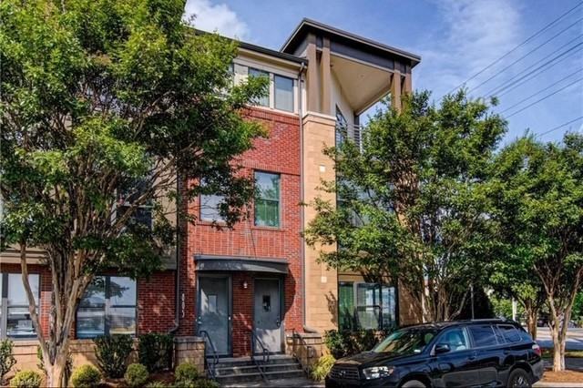 805 Holly Ave #805 - Photo 2 of 19