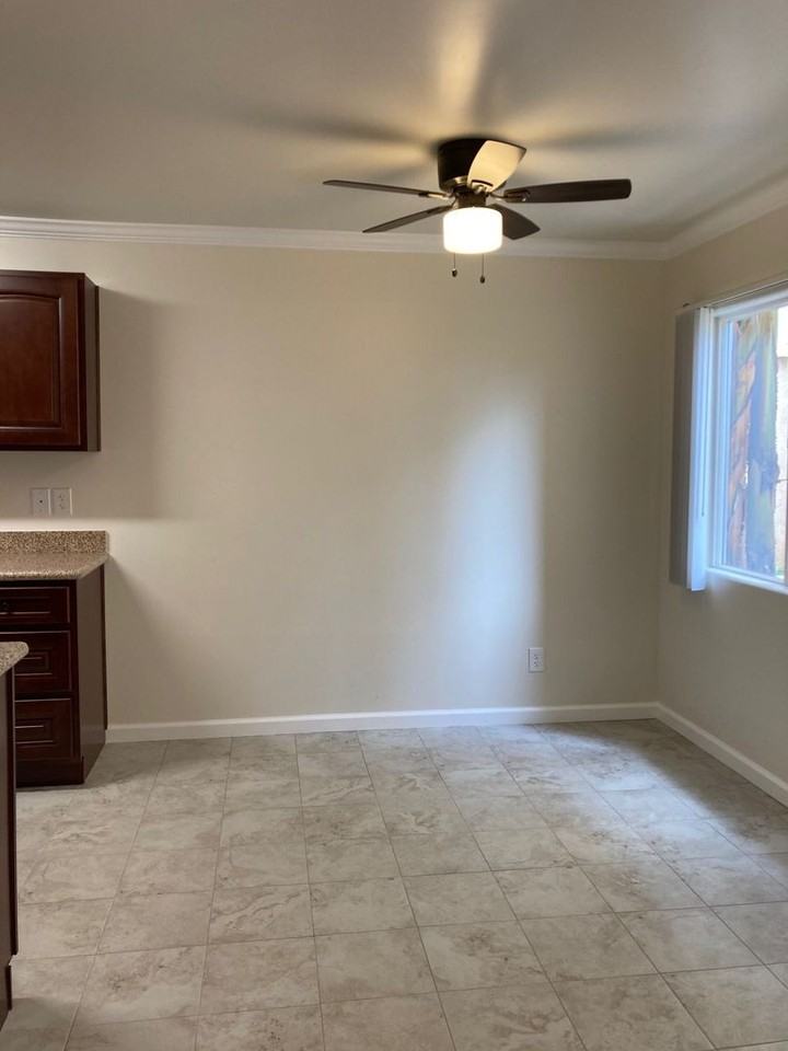 Loma Village Apartments - Photo 4 of 44