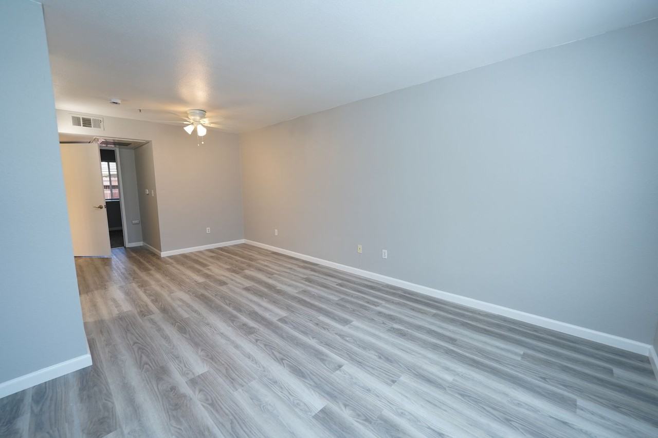 Walnut Grove Senior Apartments - Photo 3 of 27