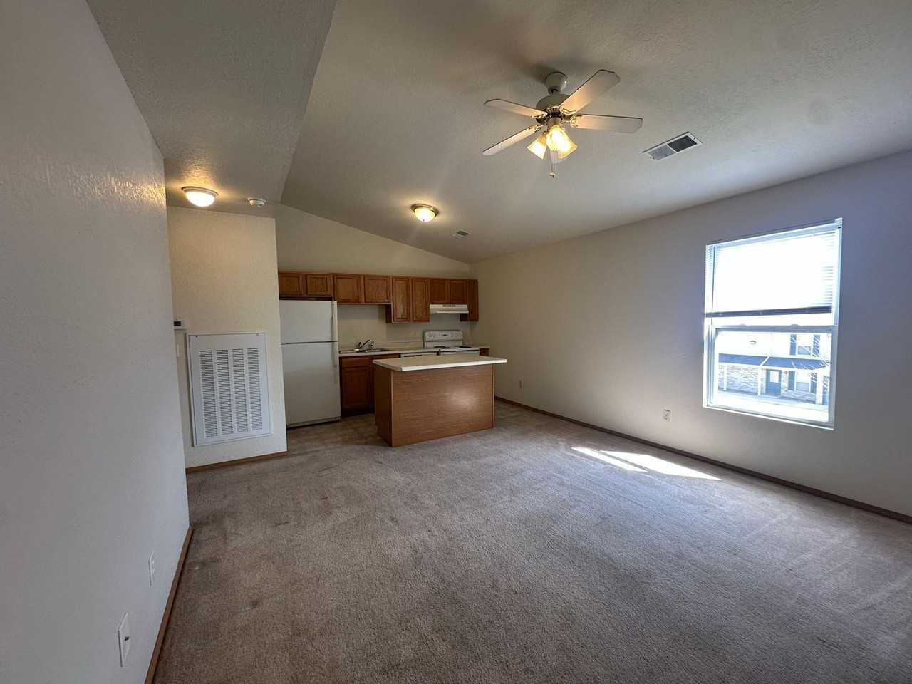 Main & Veterans Crossing - Photo 2 of 17