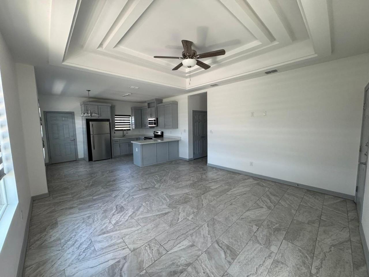 800 N Kentucky St - Photo 3 of 20