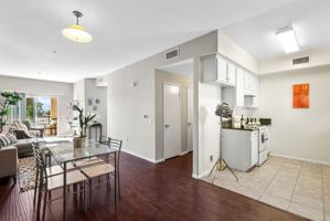 featured image of 8654 Sunland Blvd