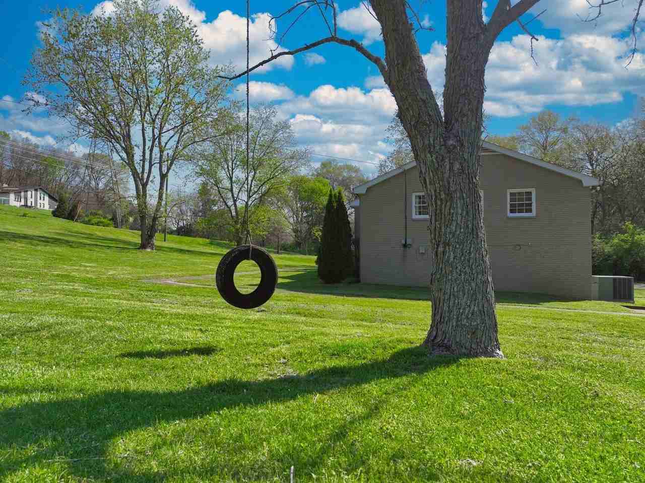 7635 Charlotte Pike #A - Photo 7 of 33