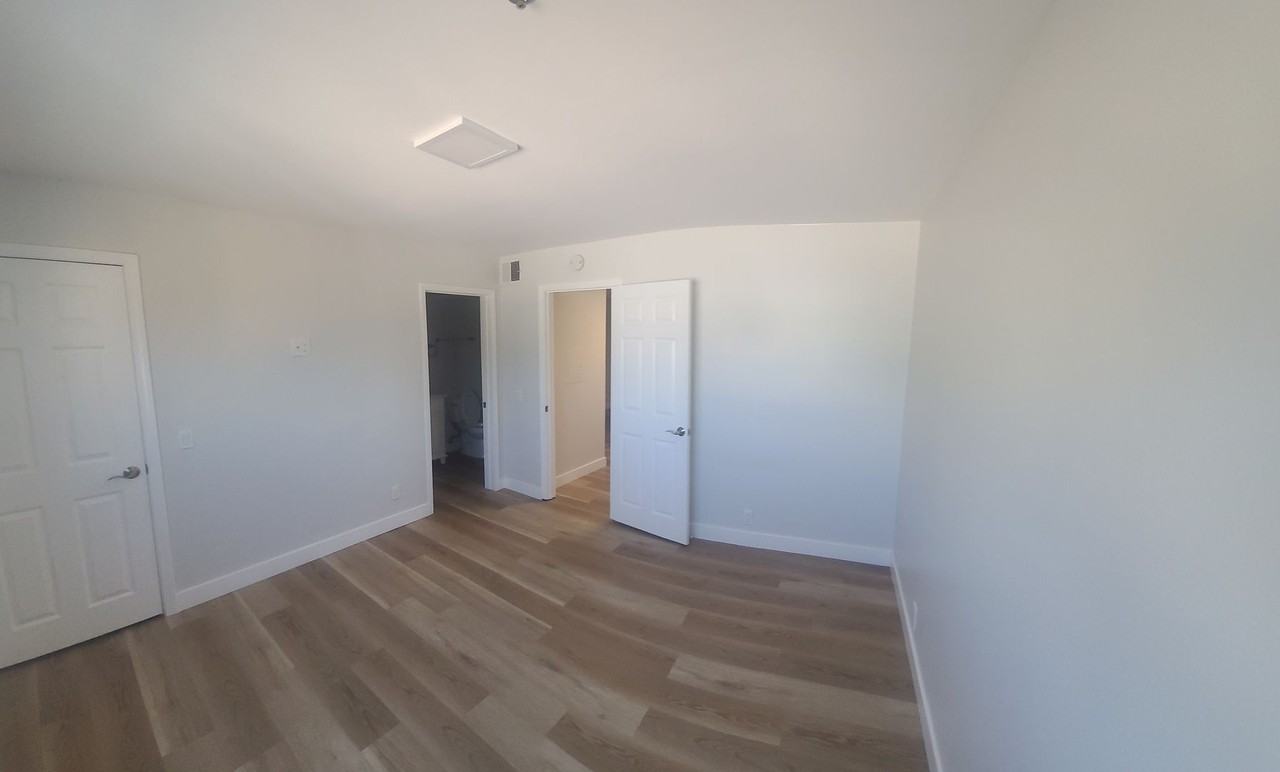 Georgia Regency Senior Apartments - Photo 4 of 27