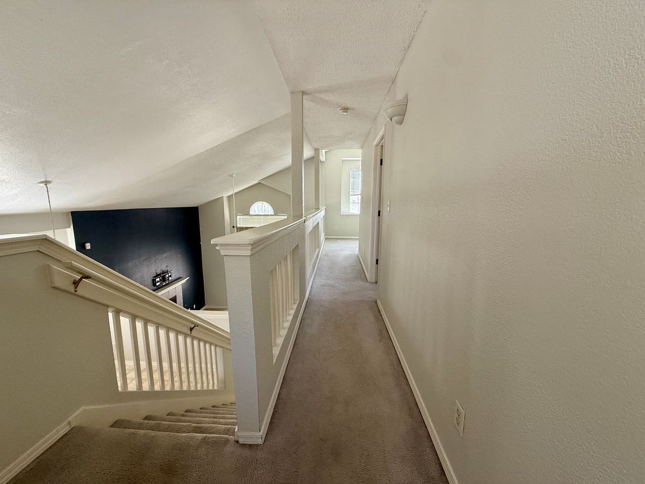 701 Linda Johnson - Photo 5 of 16