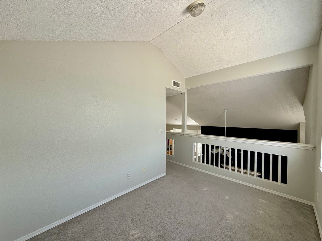 701 Linda Johnson - Photo 6 of 16